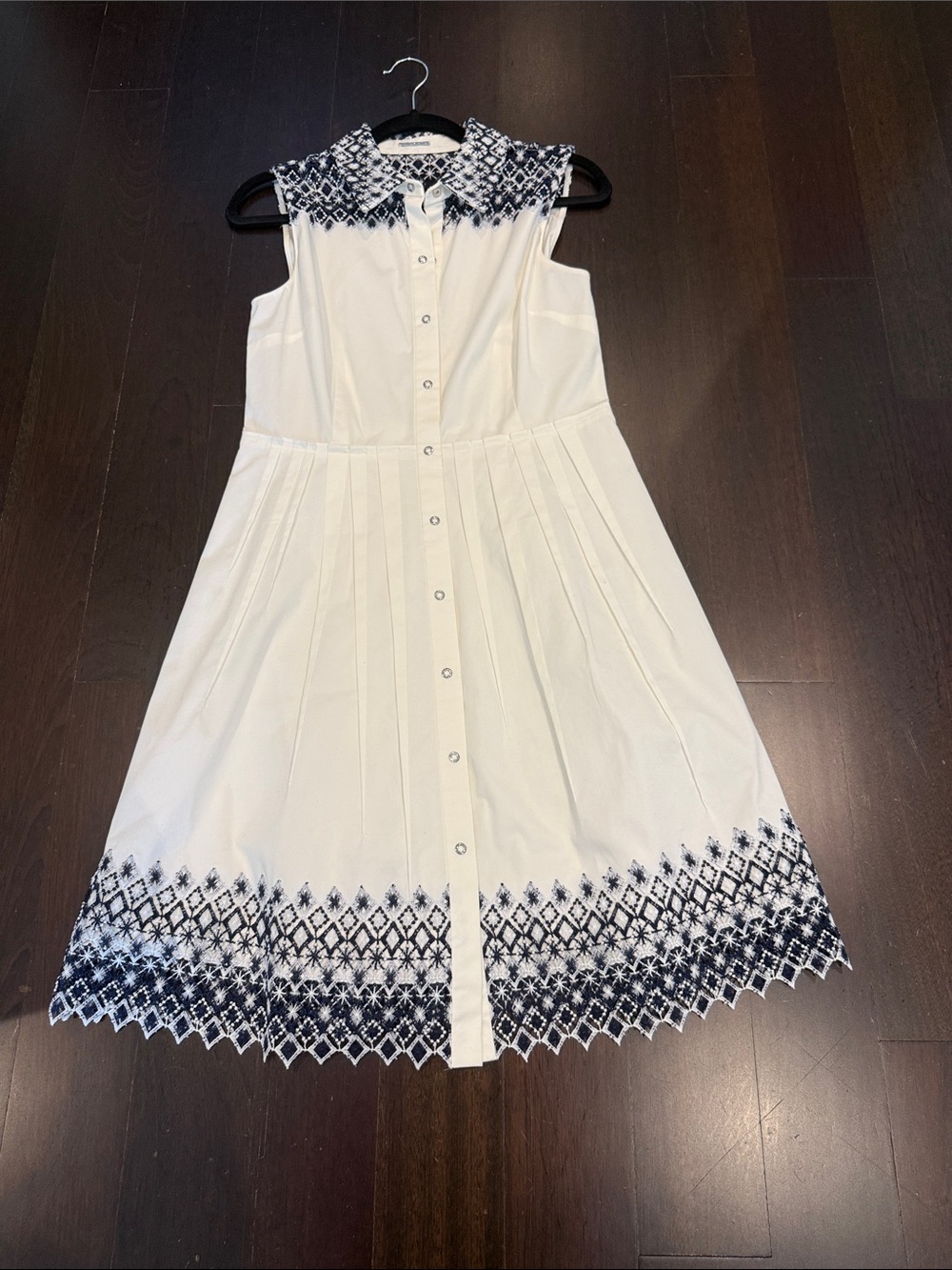 Elie Tahari White Poplin Dress with Navy Embroidered Collar & Hem